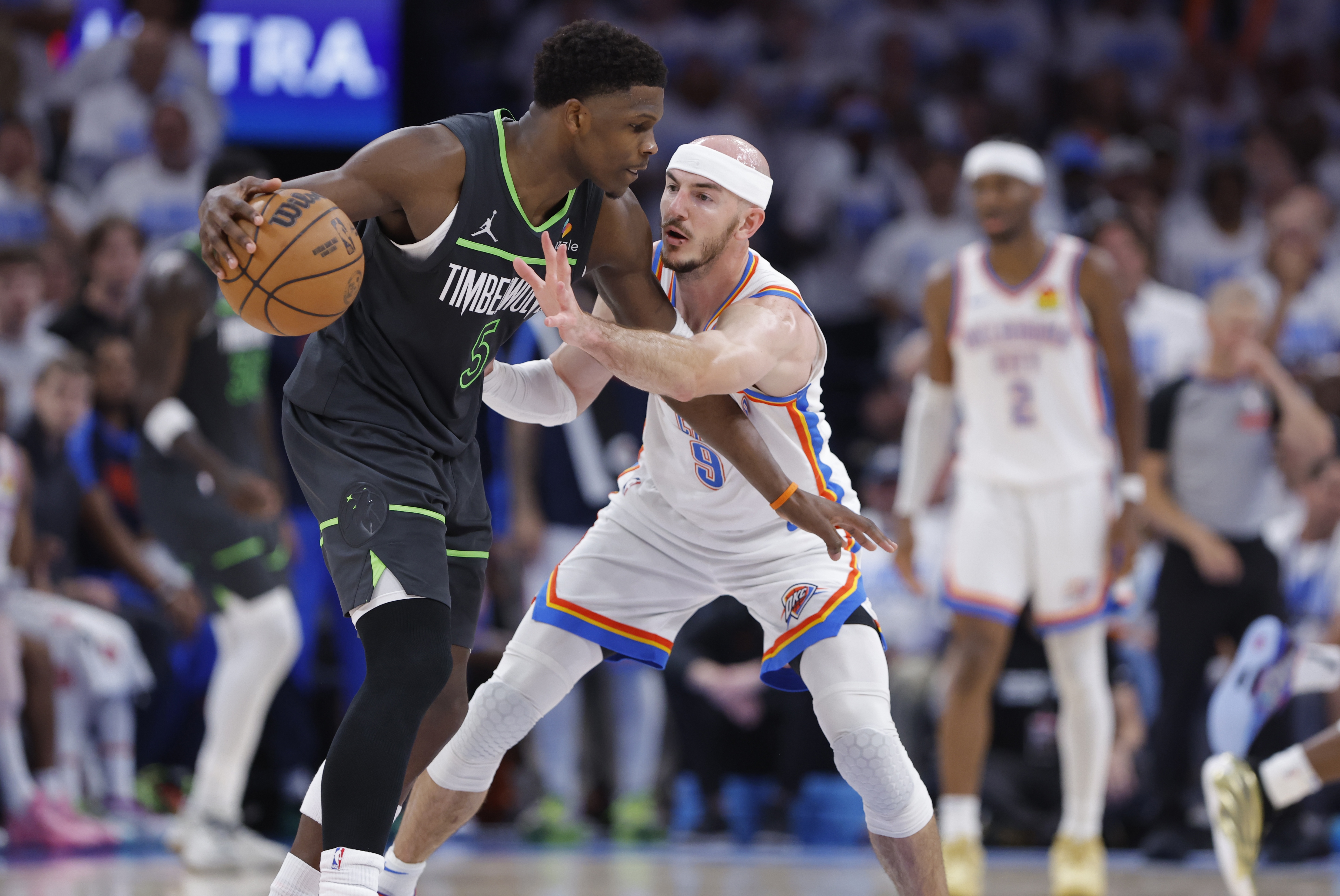 包含国王杯倒计时，圣安东尼奥马刺今晨篮板制胜，细节引发关注，引发热议，球队文化再被提及的词条